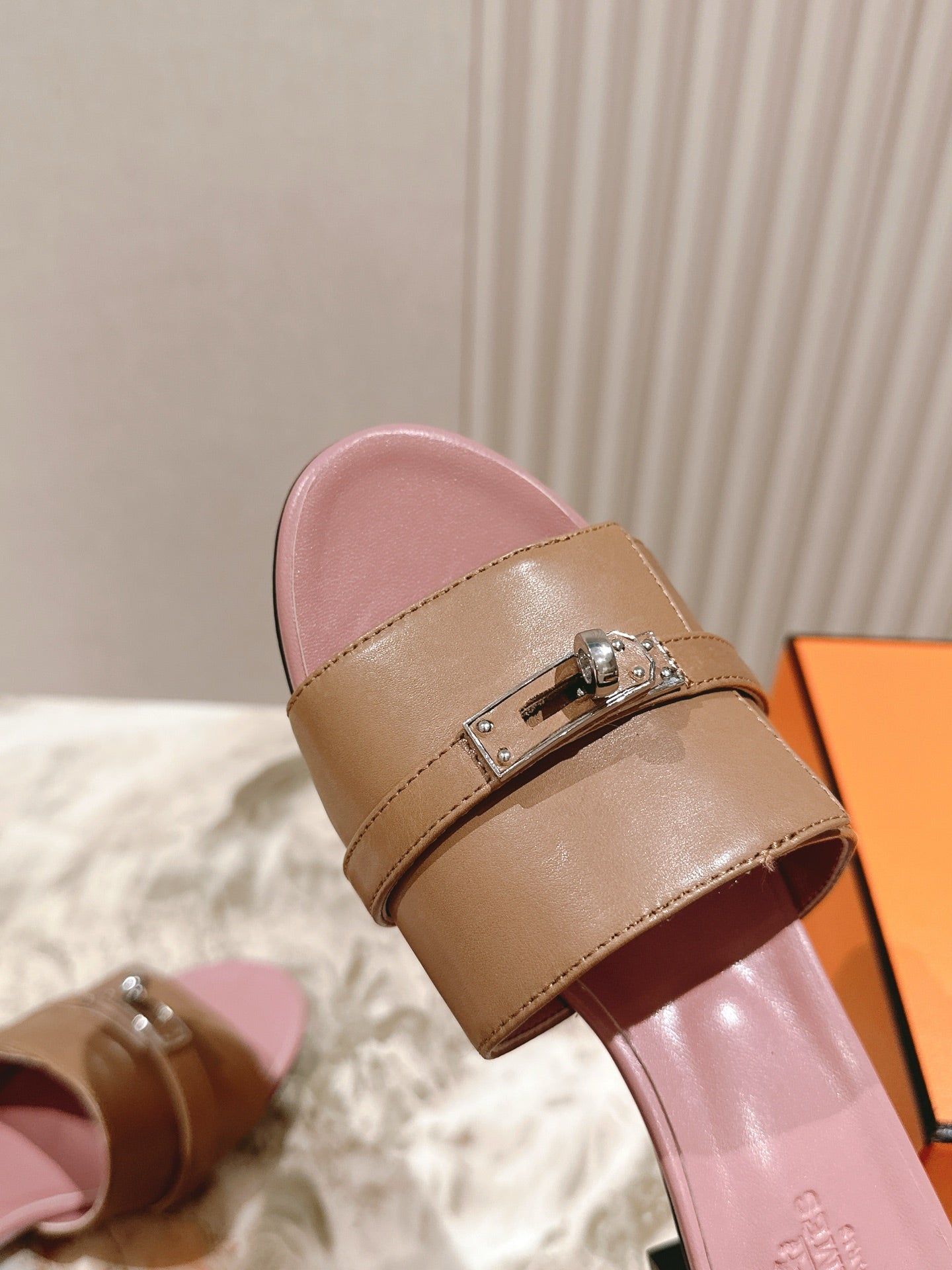 HM 2026 High Heel Slippers 65 Taupe Pink Calfskin 655857