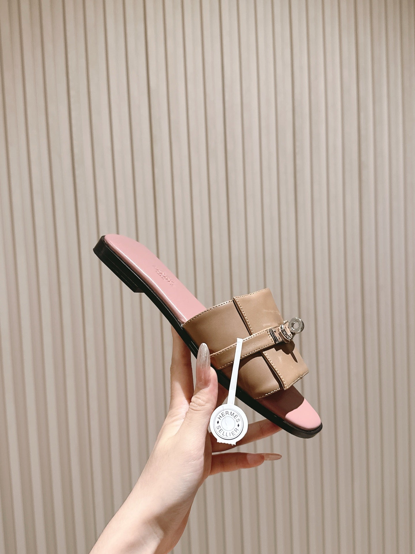 HM 2026 Flat Slippers Taupe Pink Calfskin 655859