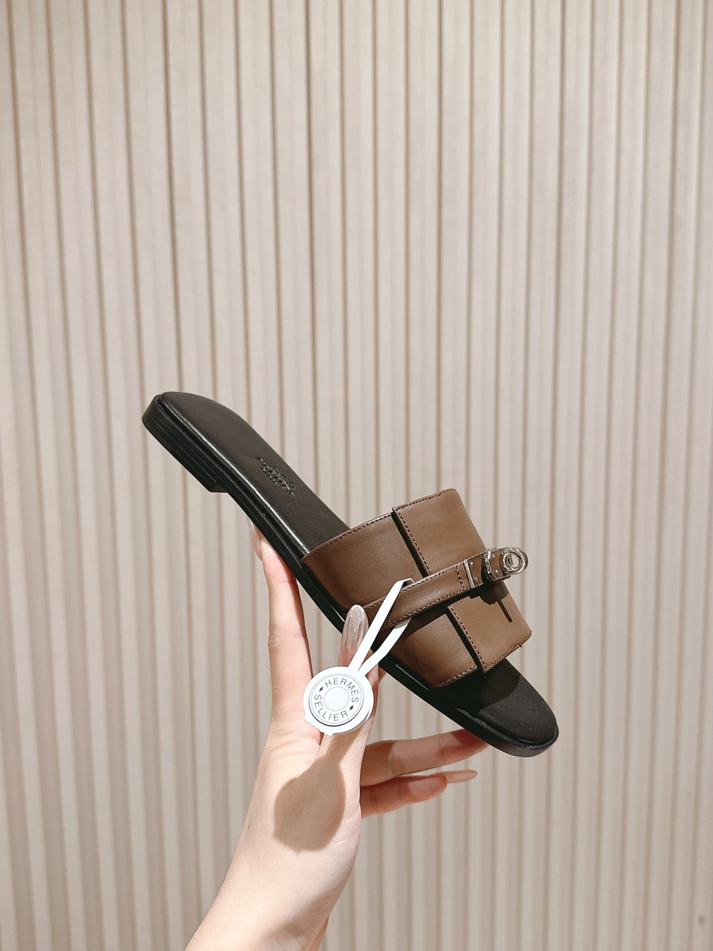 HM 2026 Flat Slippers Black Brown Calfskin 655861