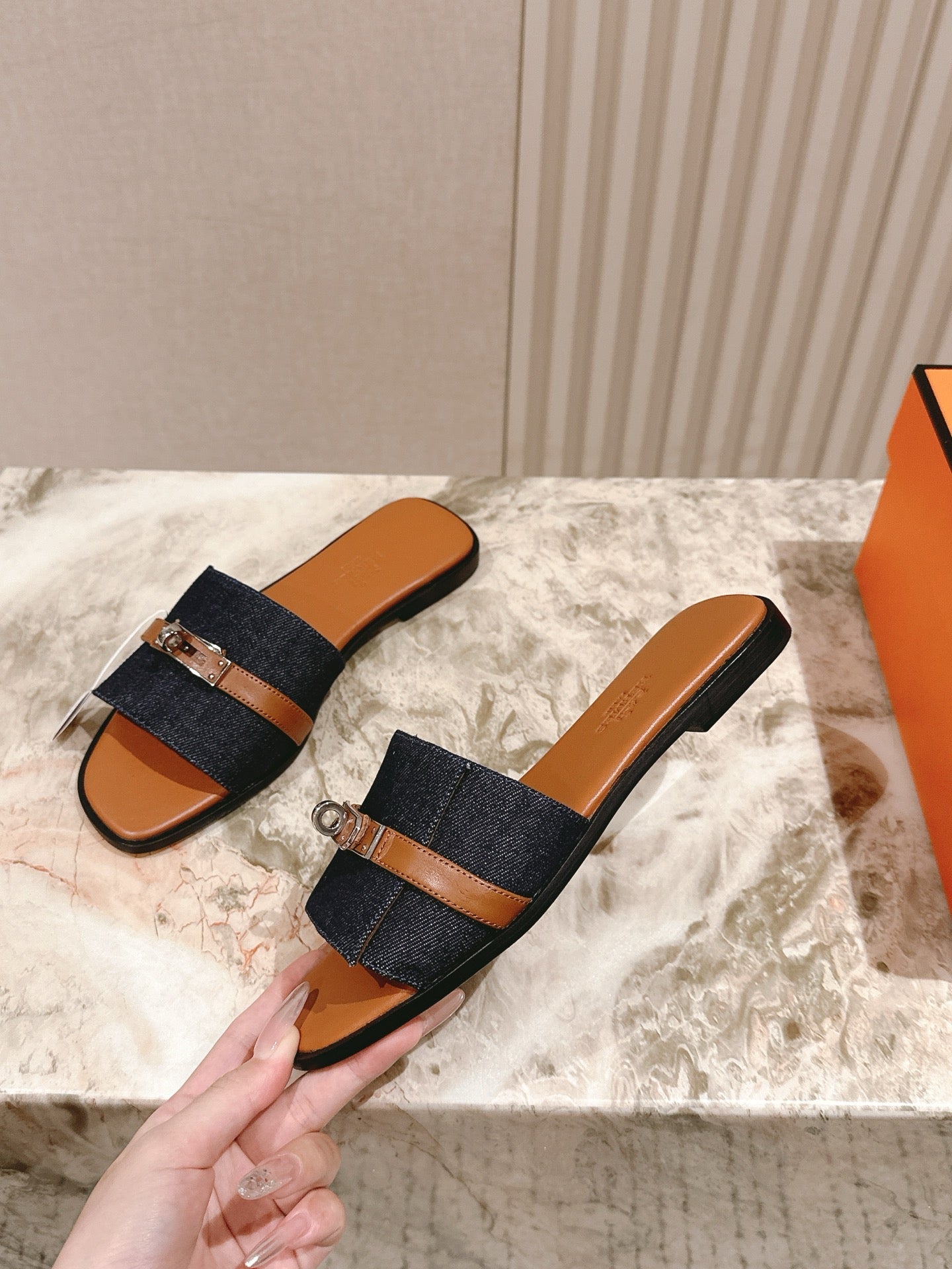 HM 2026 Flat Slippers Tan Brown Blue Denim Calfskin 655860