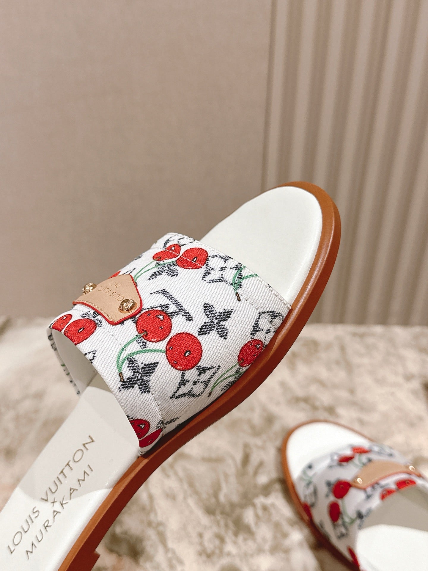 LV 26ss Slippers White Red Denim Leather 656928