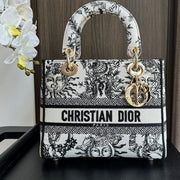 medium lady 24 black white sun embroidery canvas