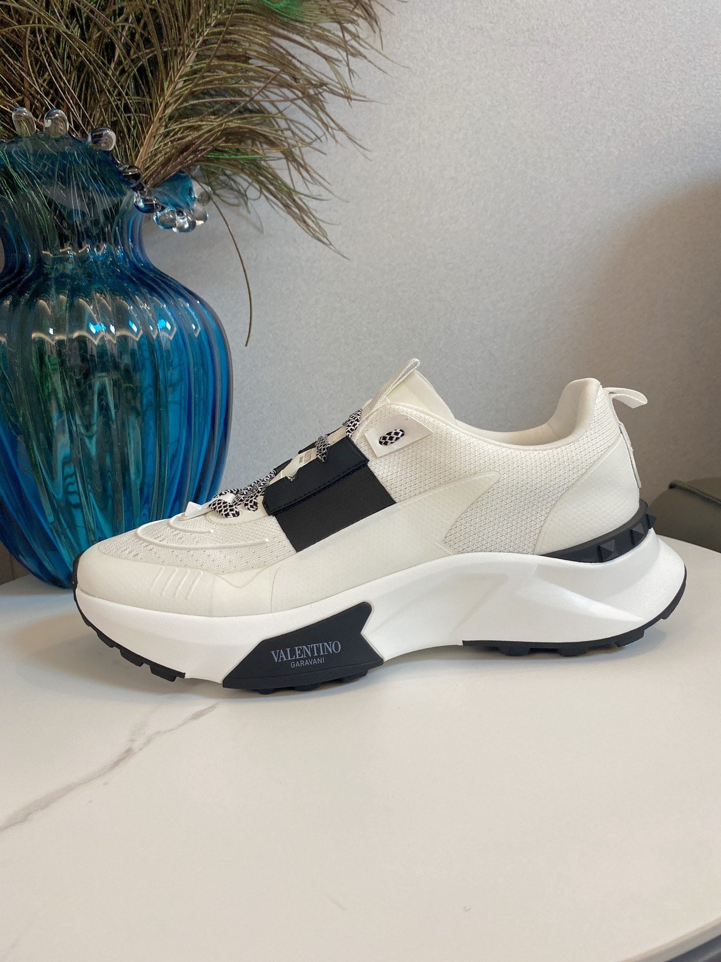 VT 25S Sneakers White Black Mesh TPU 563473