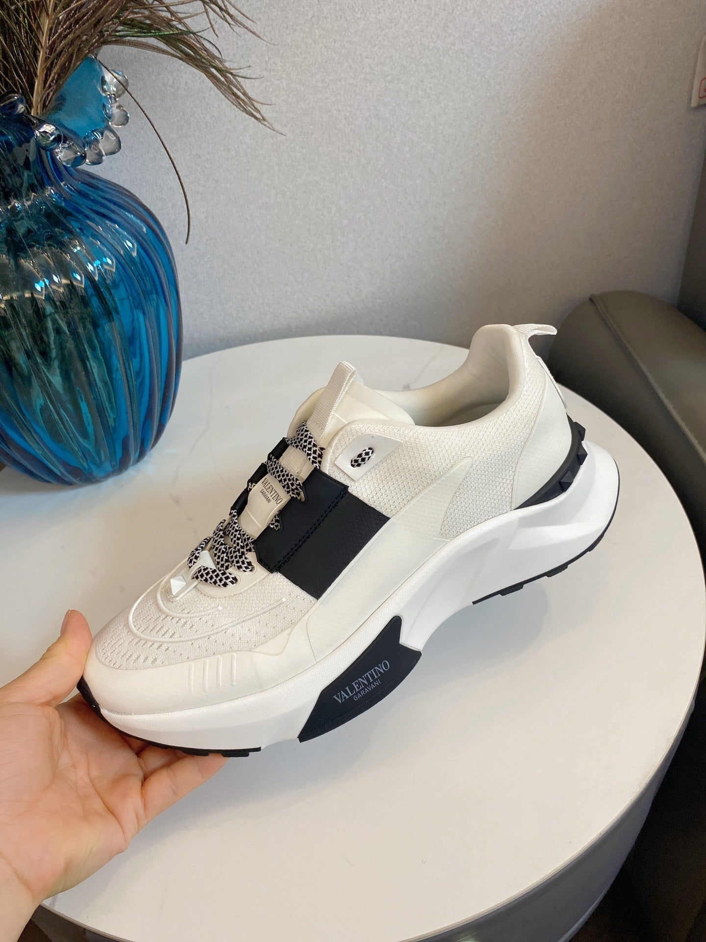 VT 25S Sneakers White Black Mesh TPU 563473