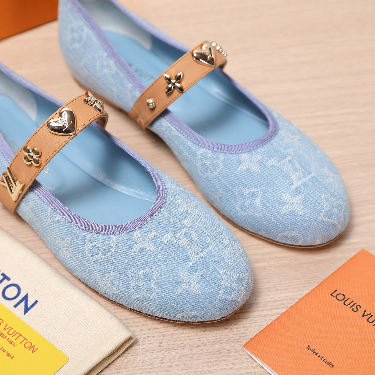 LV 25C Romy Flat Blue Pastel Monogram Denim Fabric With gold logo 218310