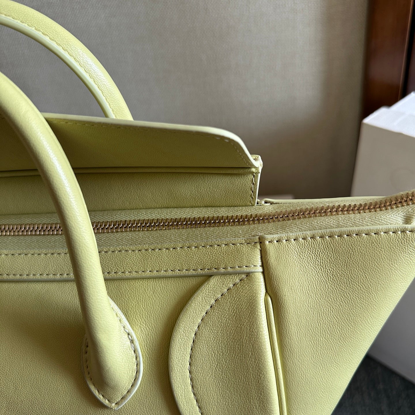 Celine 2026 Luggage Citrus Shiny Lambskin 276256