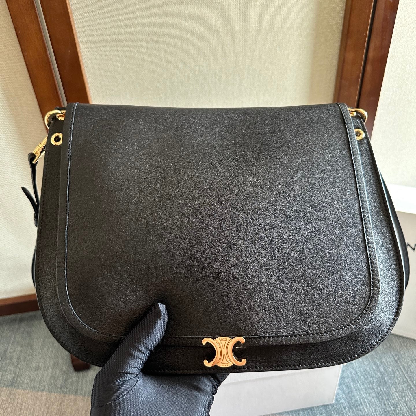 Celine 2026 Besace Triomphe Bag 32cm Black Shiny Lambskin 276301