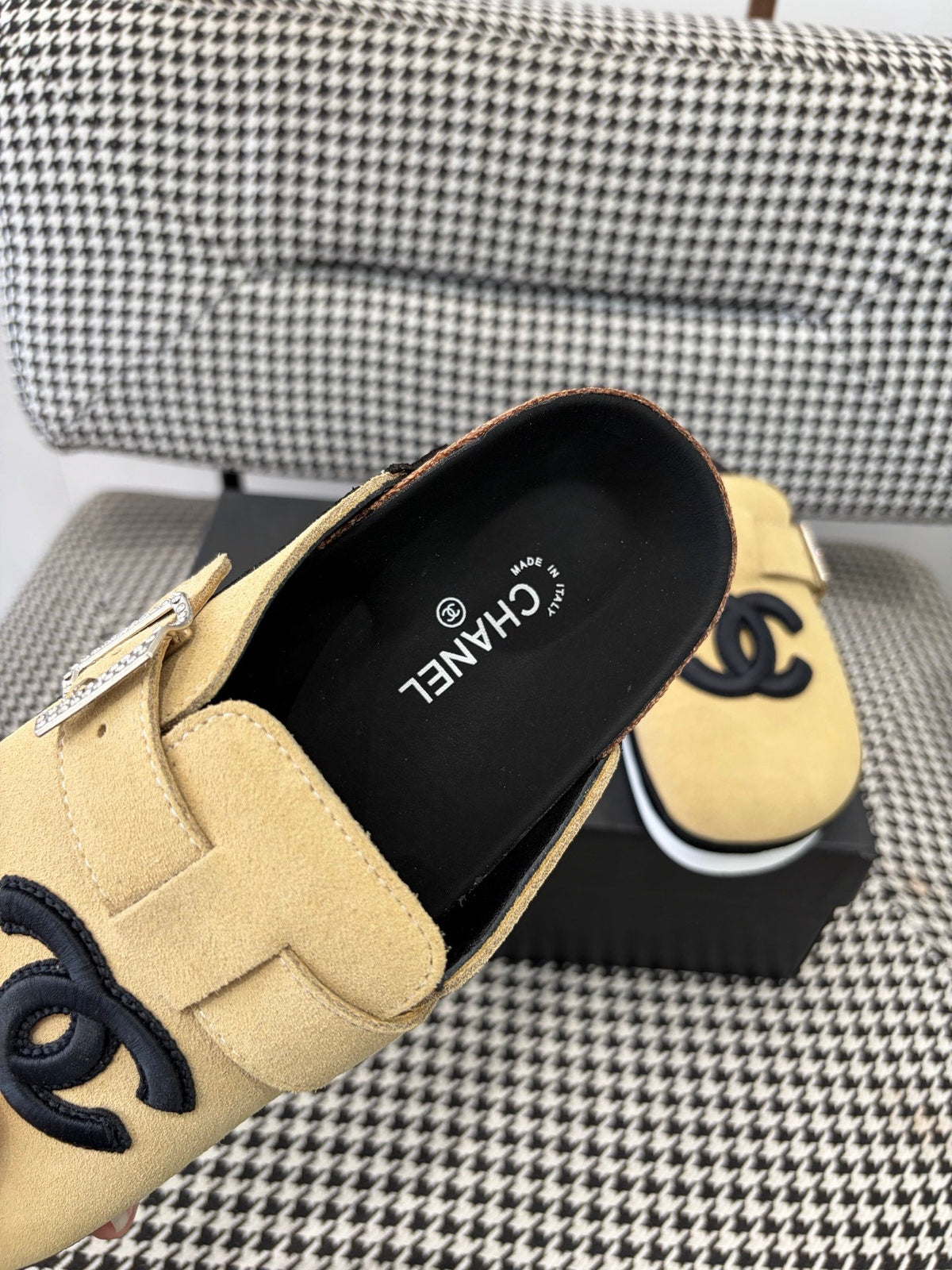 Chanel 2026 Double C Mules Suede 124551