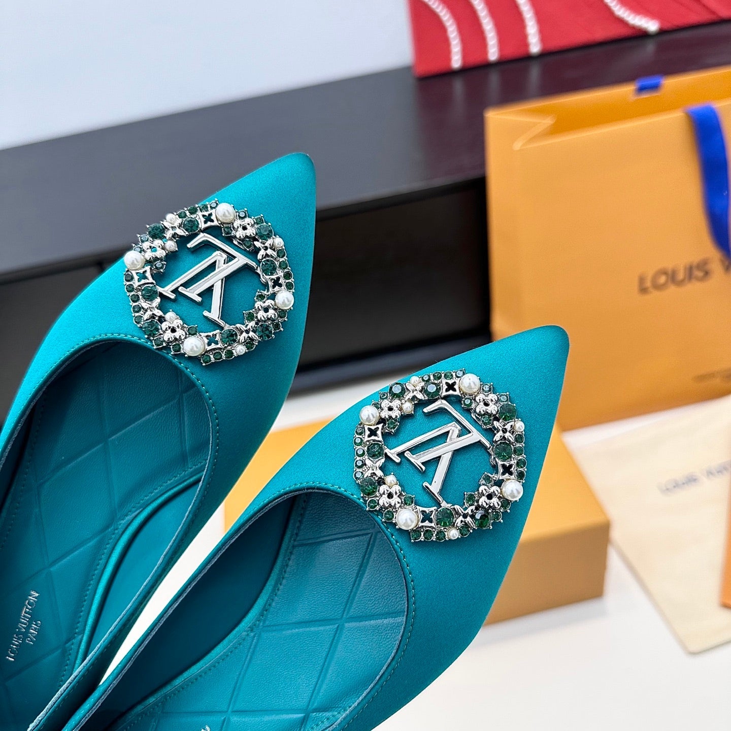 LV 26s Pointed-Toe Ballet Flat Teal Blue Premium Satin 622437