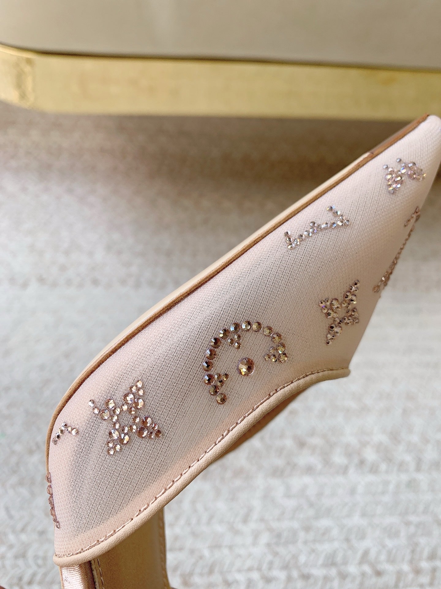 LV 26ss Slingback Beige Mesh Leather 669993