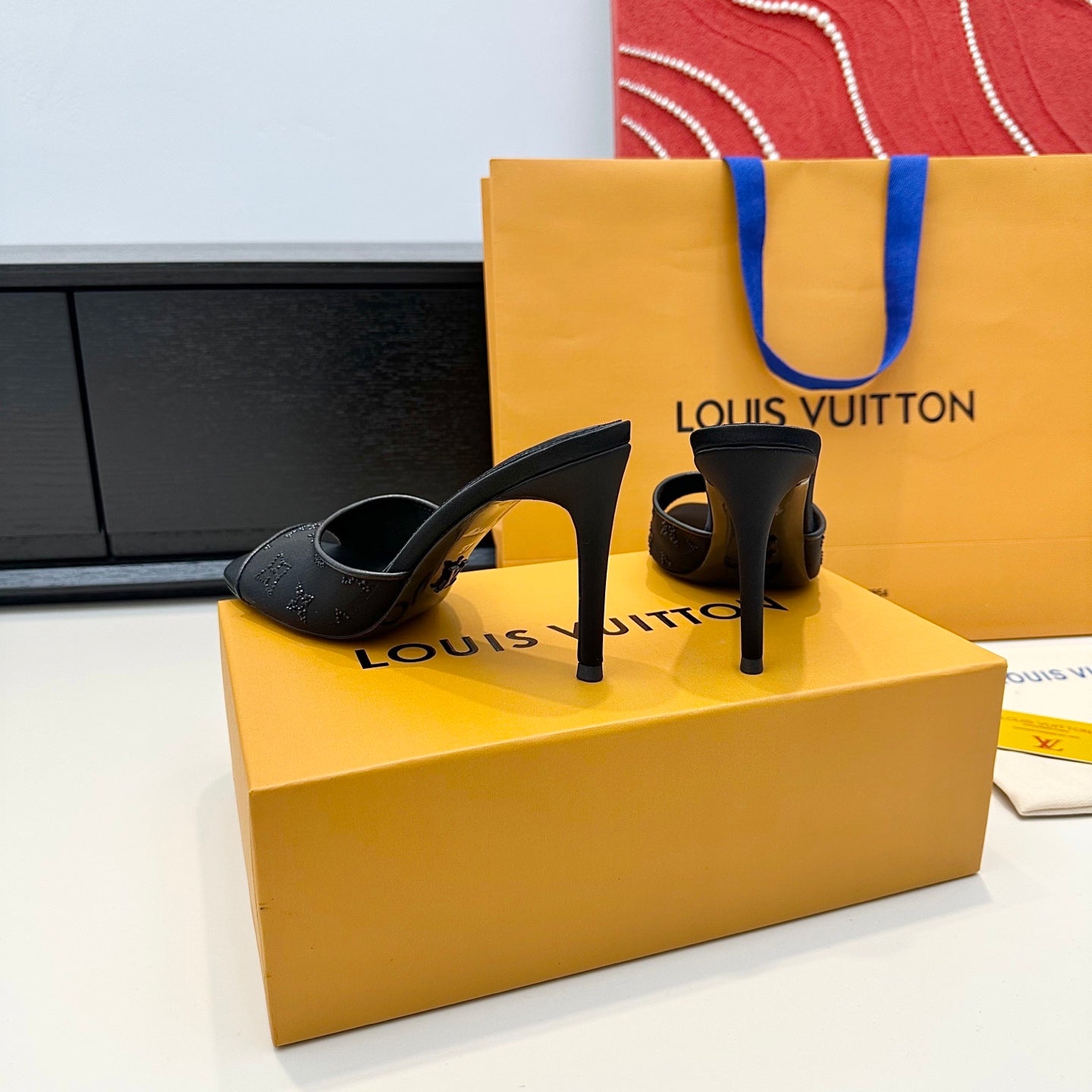 LV 2026 Rhinestone Stiletto Sandal Mesh Leather 918022