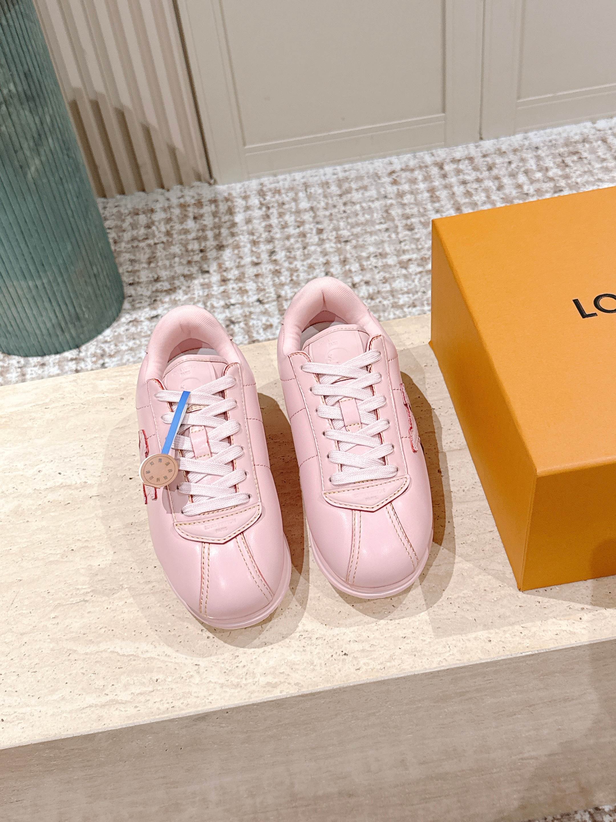 LV 25 Buttersoft Sneakers Pink Calfskin 576987