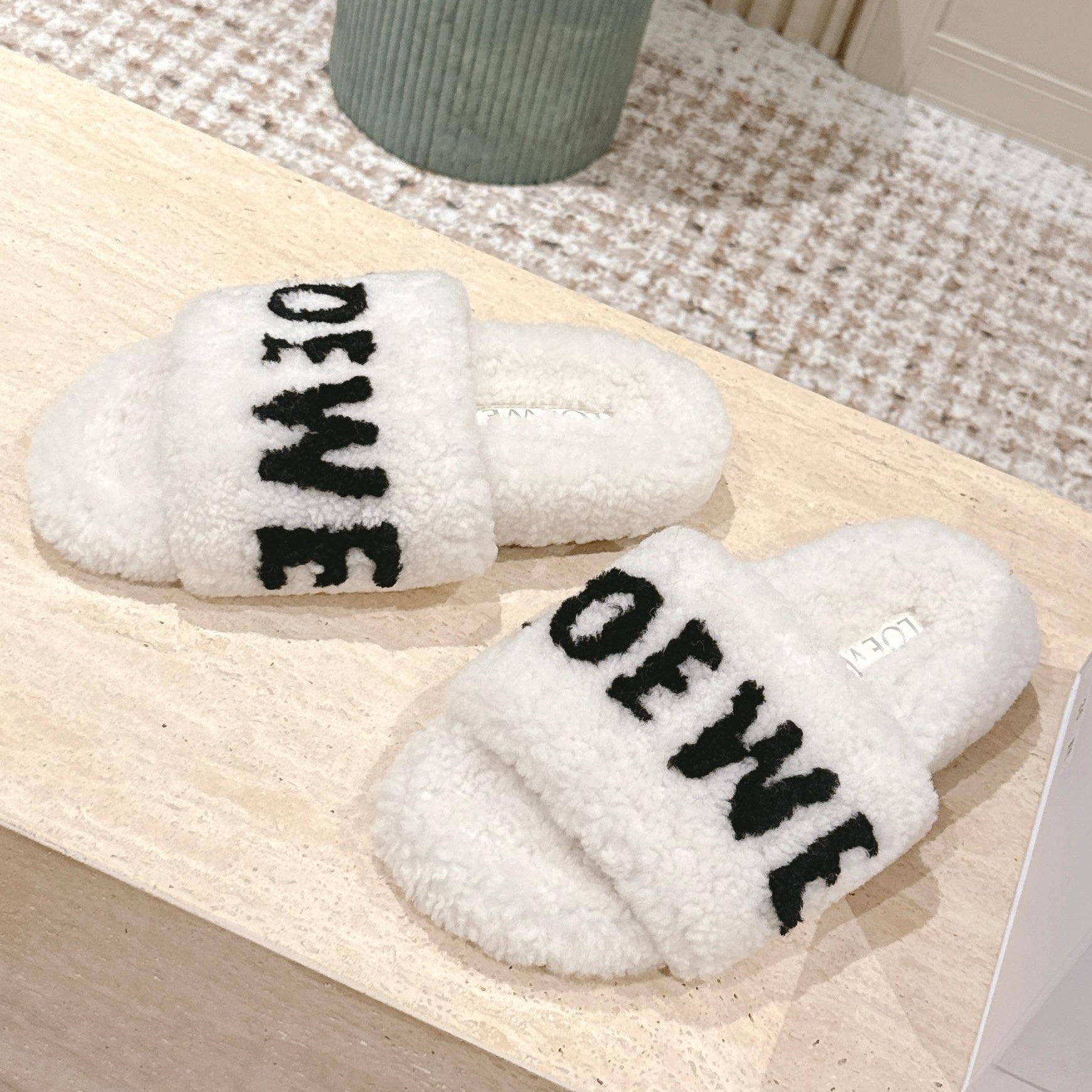 Loewe 2025 Fur Slipper White Black Wool 556014