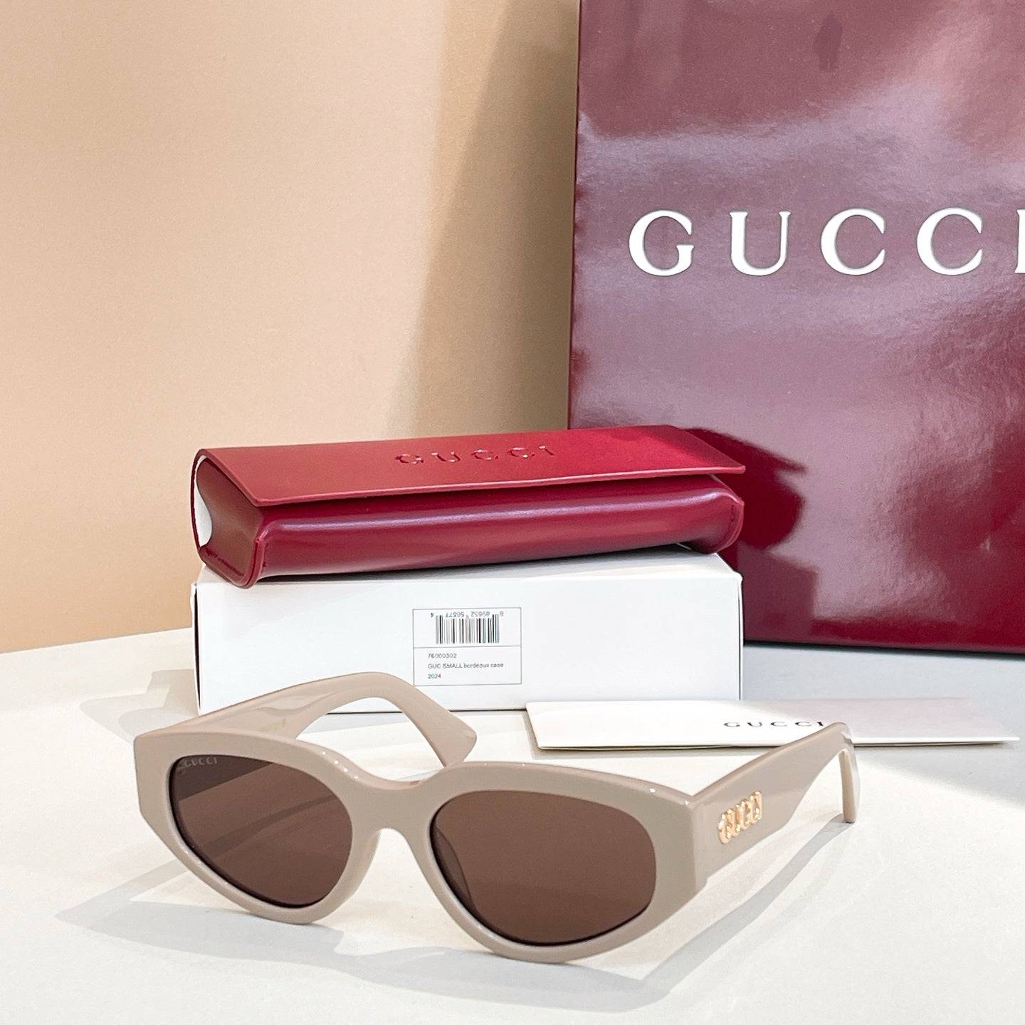 Gucci Sunglasses 673234