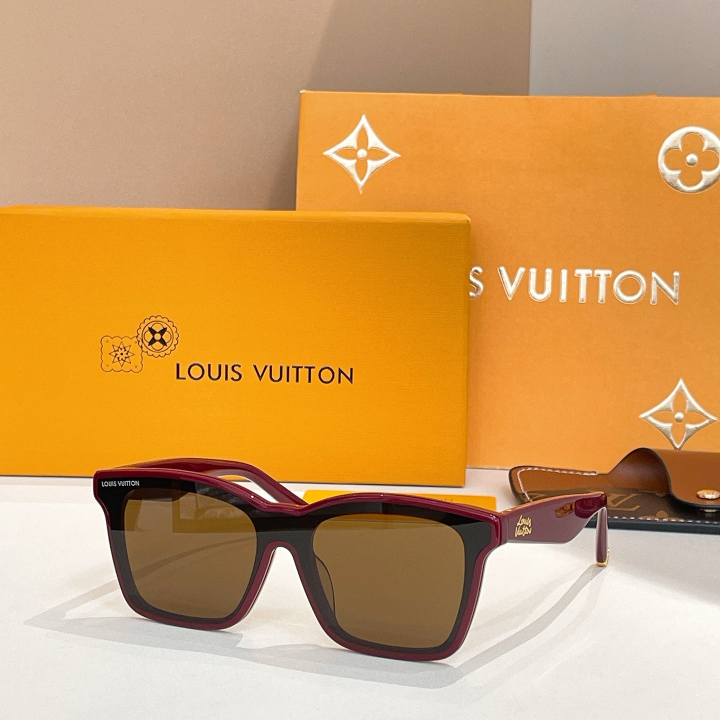 Louis Vuitton Sunglasses 686085