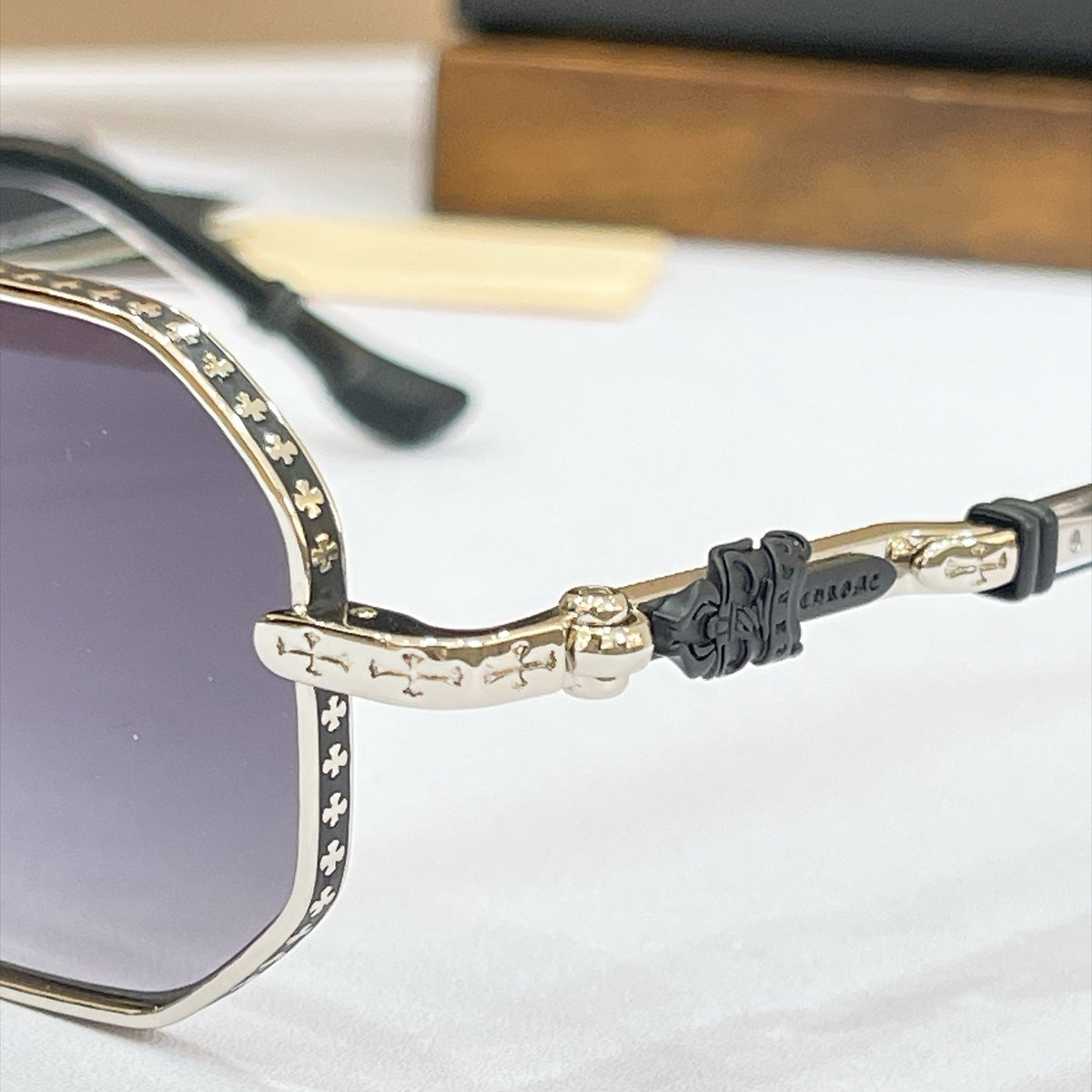 Chrome Hearts Sunglasses 404583