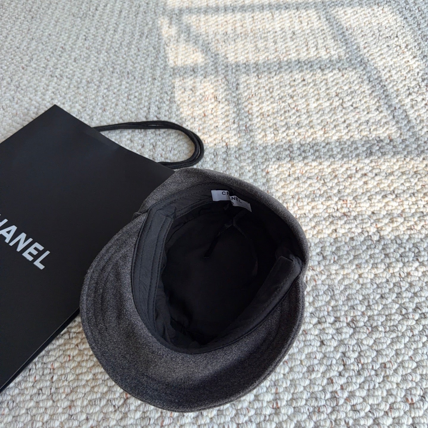 Chanel Newsboy 448210