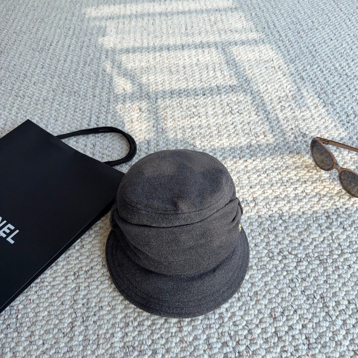Chanel Newsboy 448210