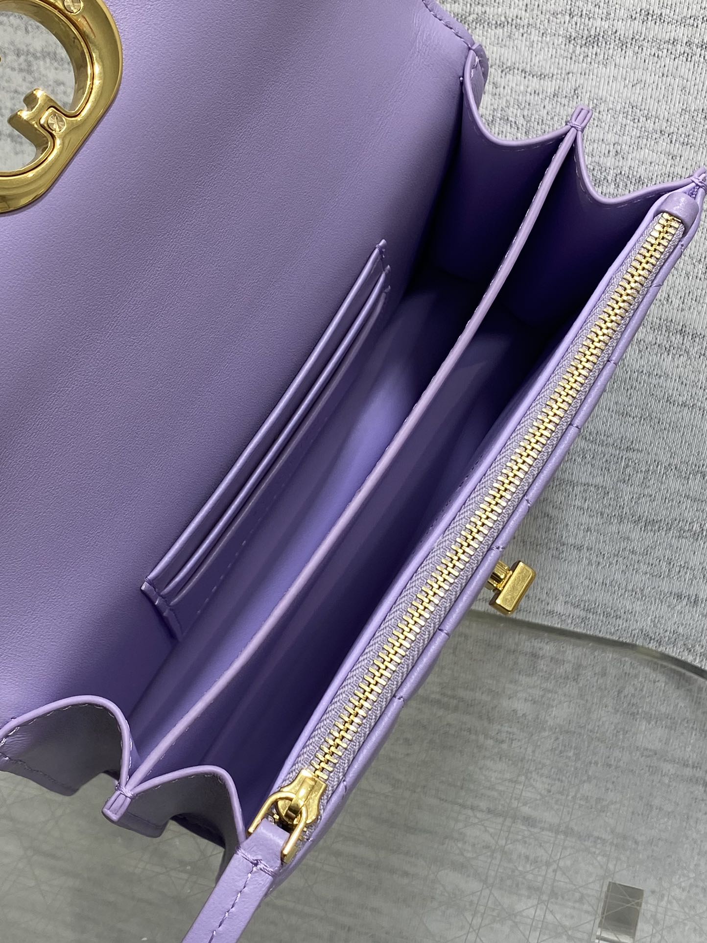 CD Miss Caro 17 Bag Purple Calfskin 229250