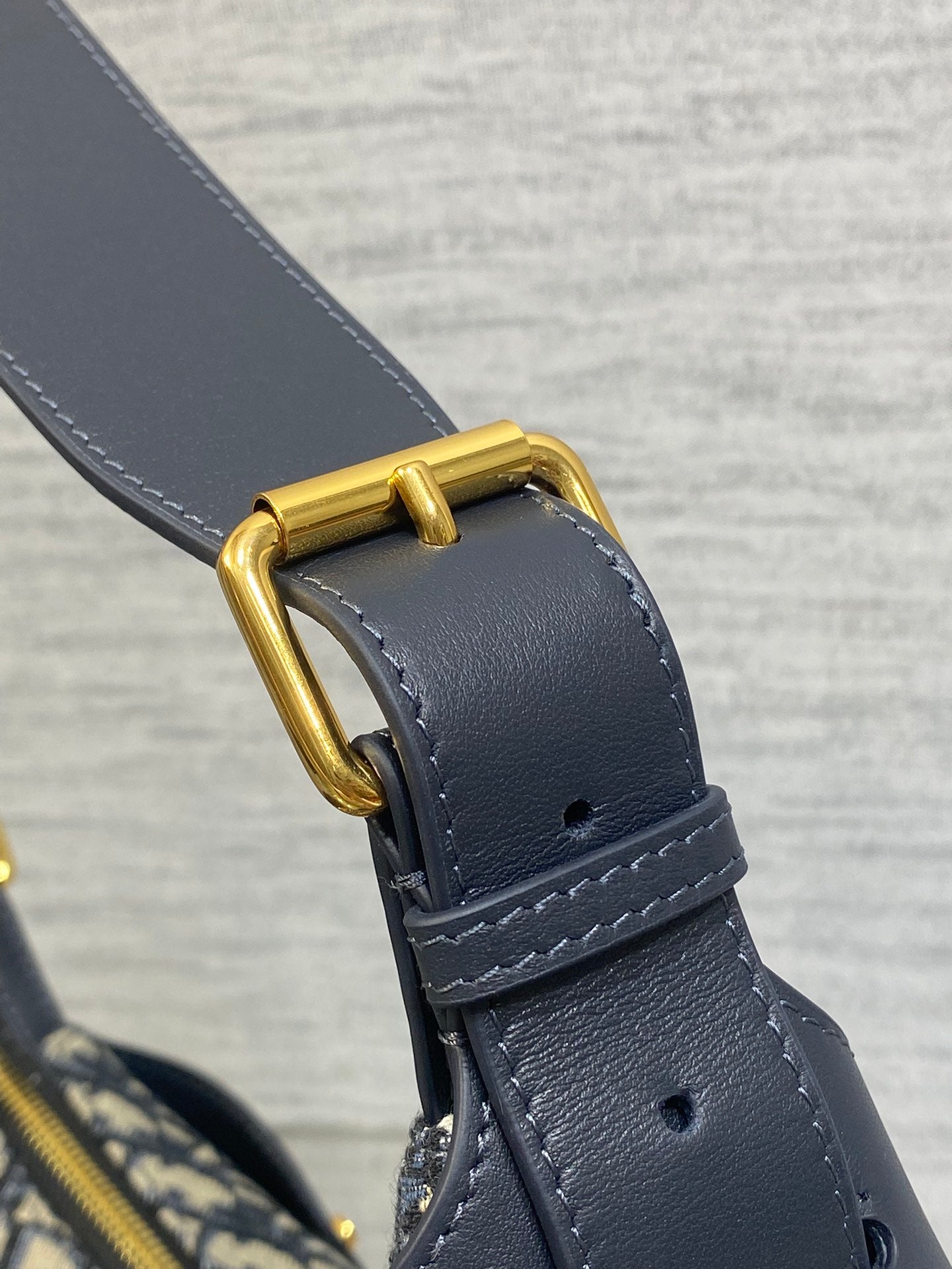 Dior 2025 Voyage Bag 23cm Navy Blue mix Beige Canvas Leather 270572