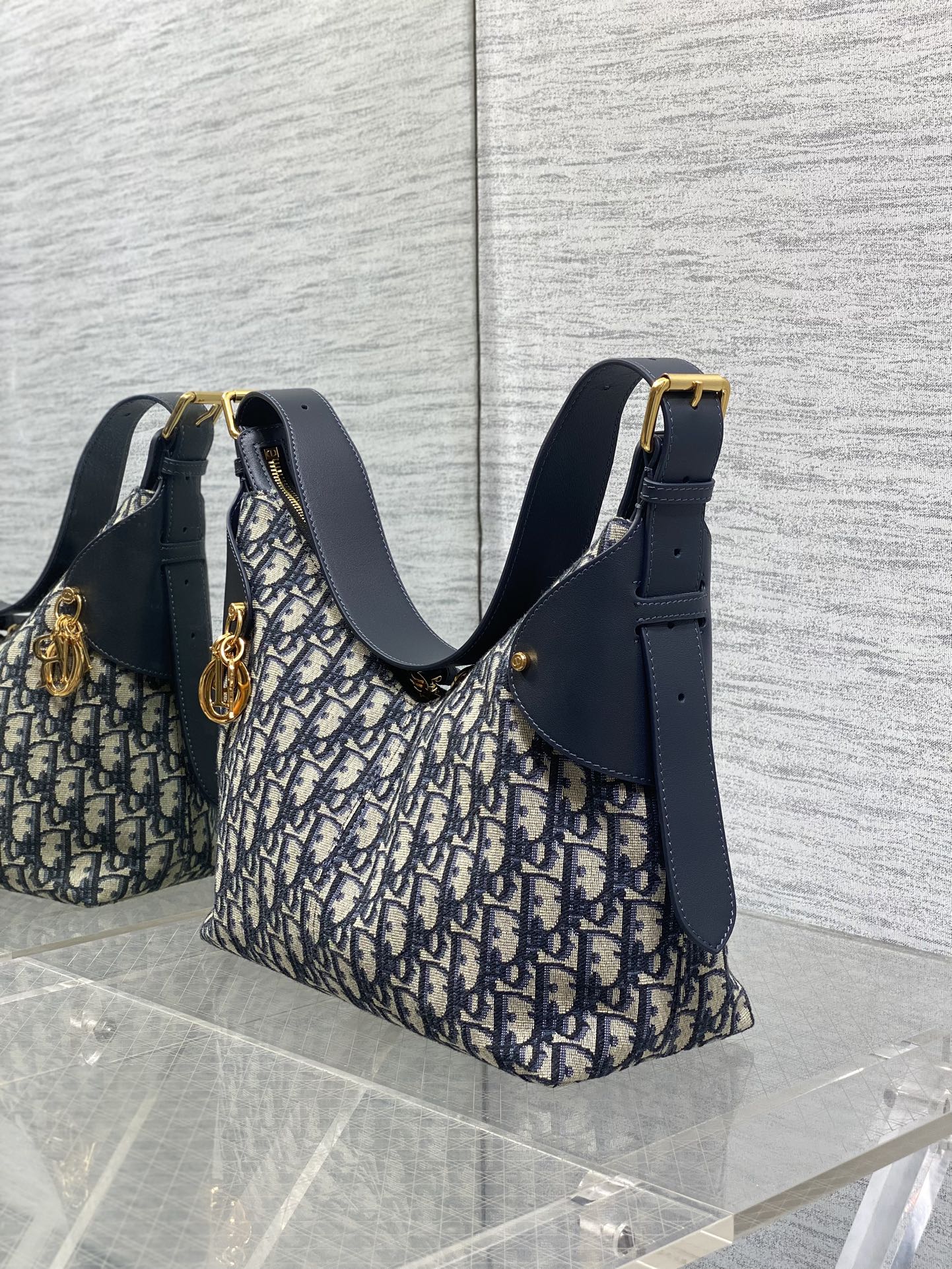 Dior 2025 Voyage Bag 28cm Navy Blue mix Beige Canvas Leather 270574