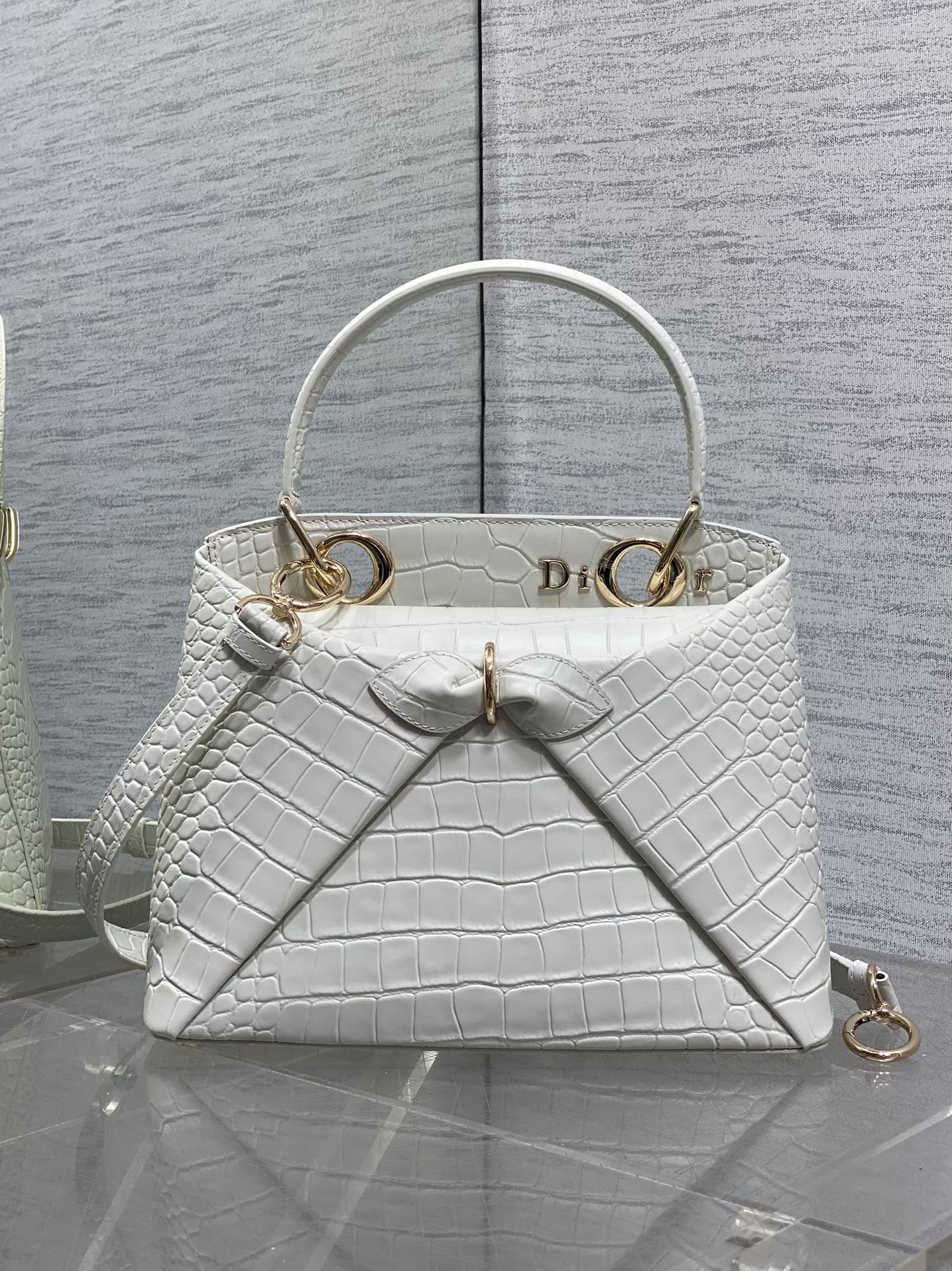 Dior 2025 Crocodile Pattern Bag 28cm White Leather 272525