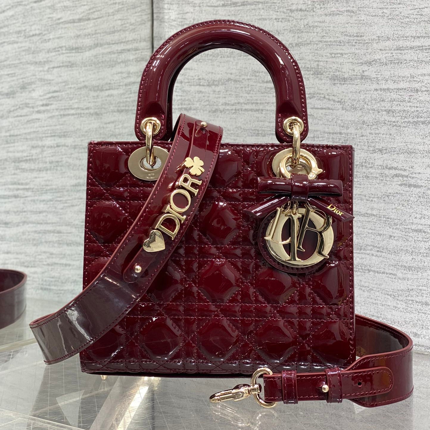Dior 2026 Bow Lady Dior 20cm Red Patent Leather 289215