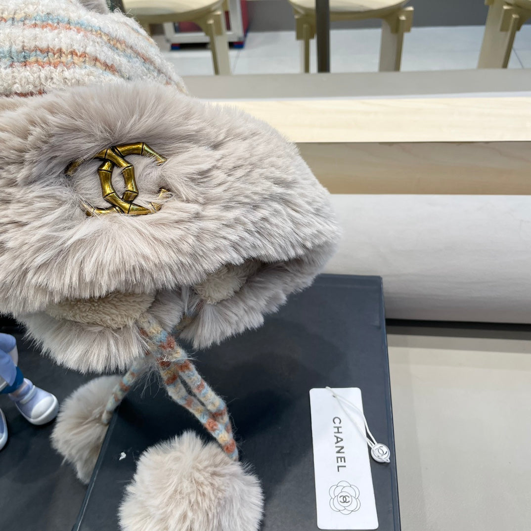 Chanel Knitted Winter Hat With Fur Trim 437113