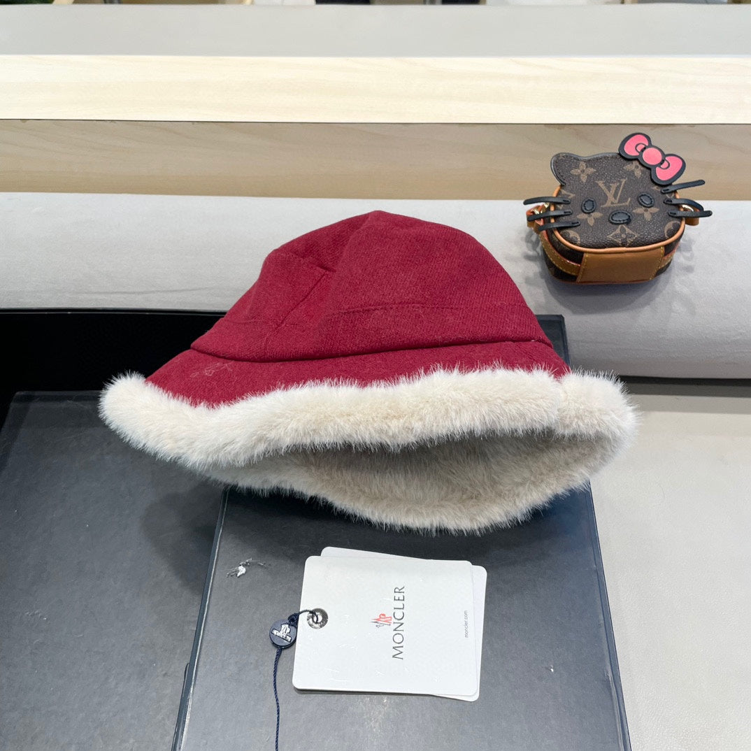 Moncler Bucket Hat Fur Felt 447792