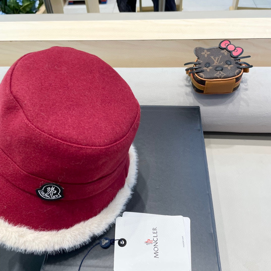 Moncler Bucket Hat Fur Felt 447792