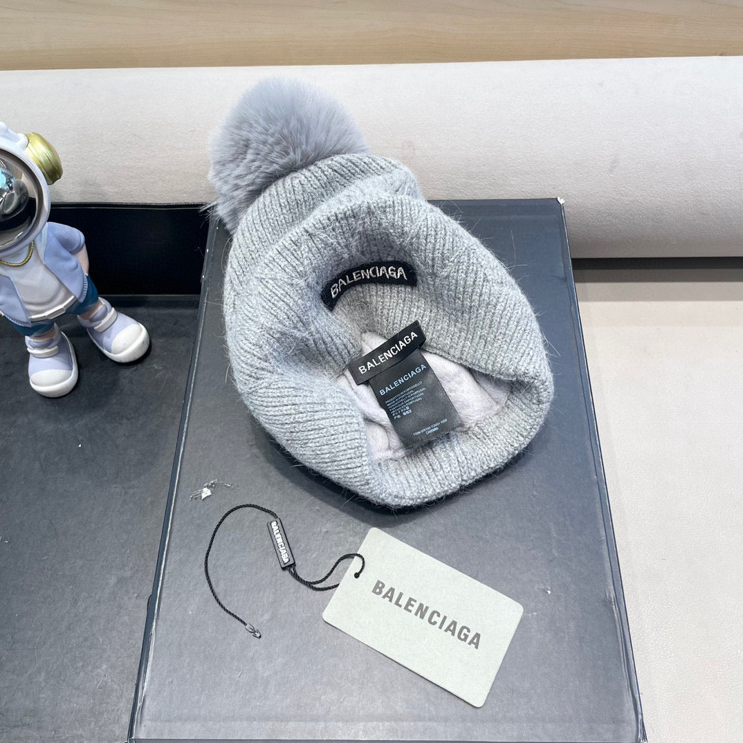 Balenciaga Knitted Hat with Pom-Pom 436967