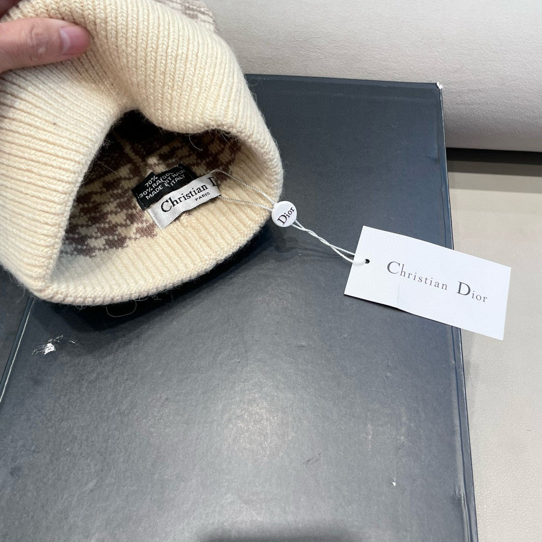 Dior Knitted Hat 436950