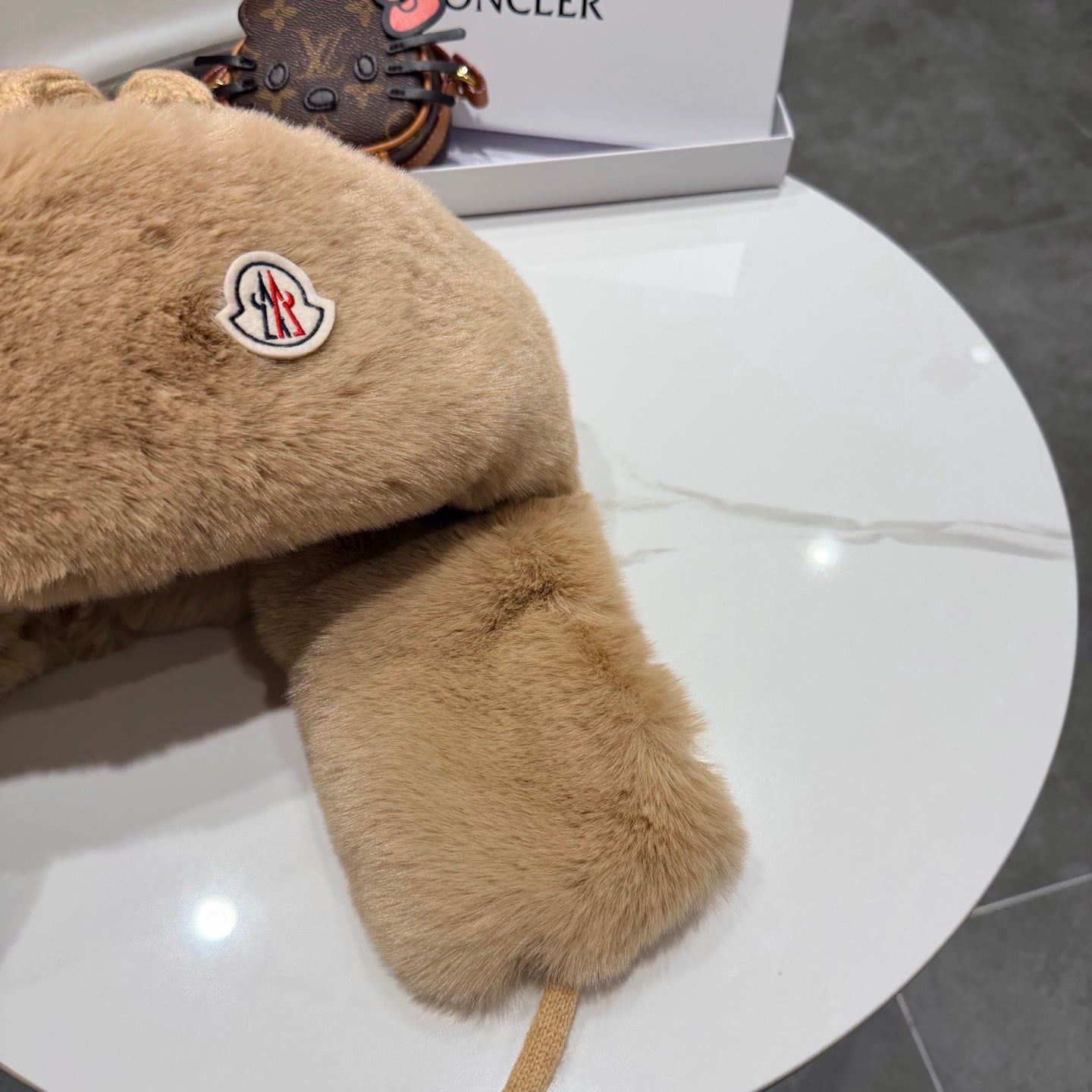 Moncler Lei Feng Hat 436937
