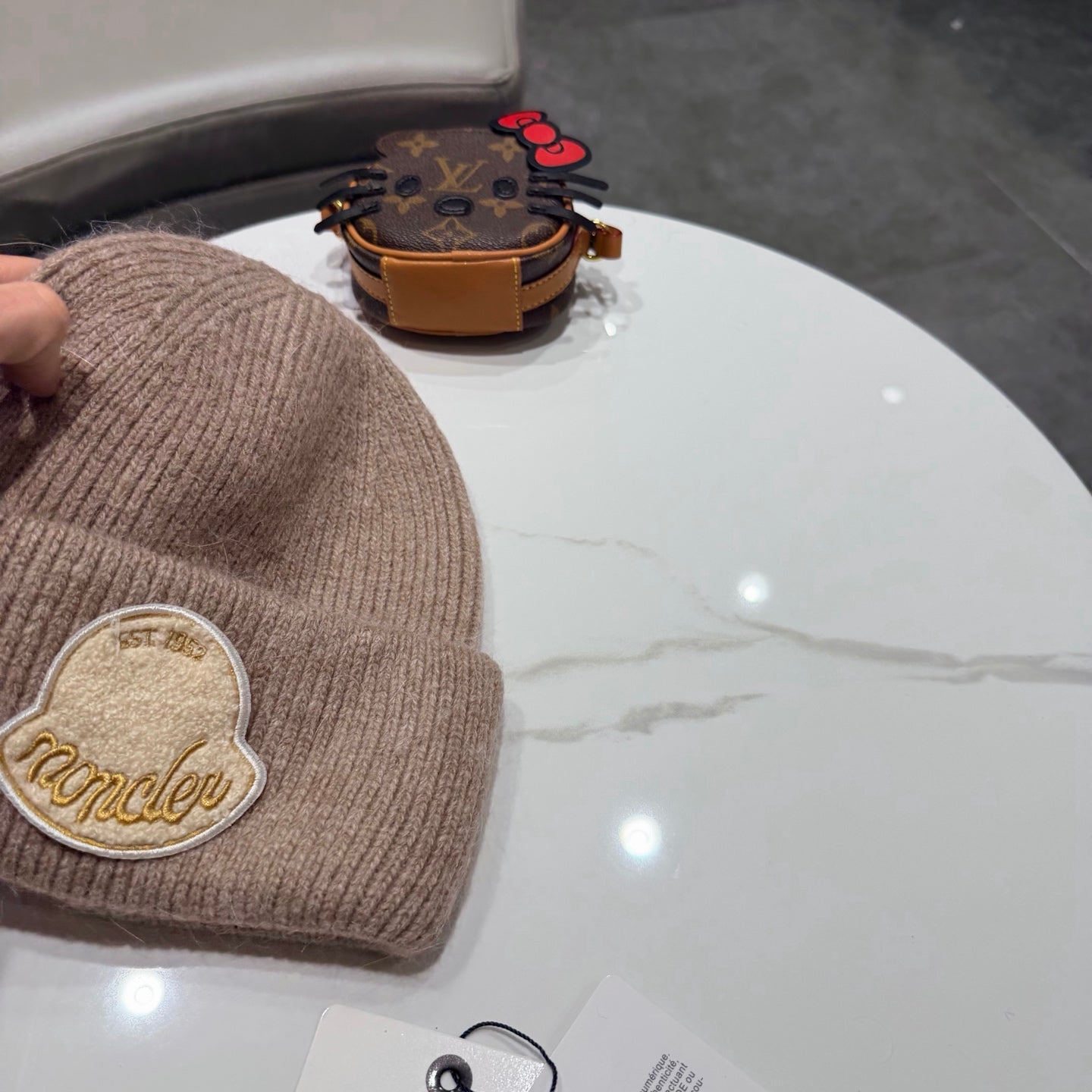 Moncler Logo-patch Beanie 435073