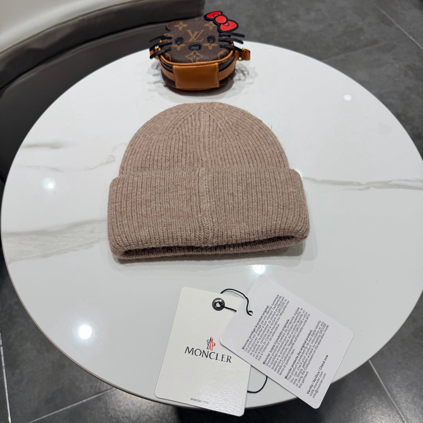 Moncler Logo-patch Beanie 435073
