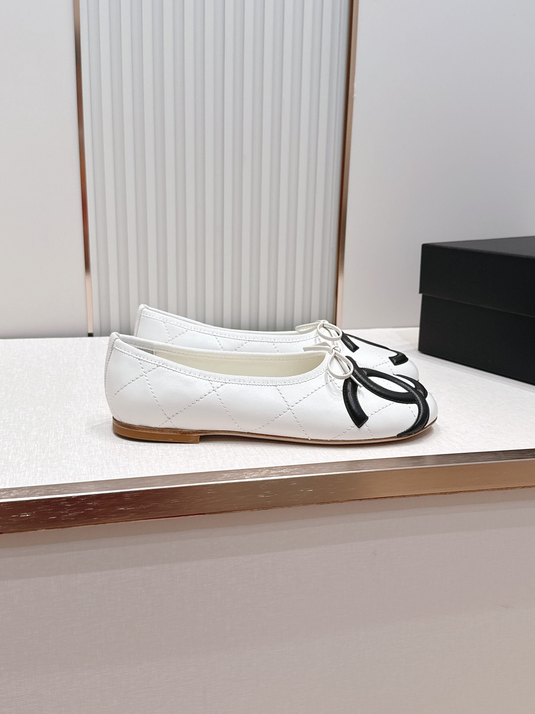 CC 2026 Cambon Ballet Flat Quilted Calfskin