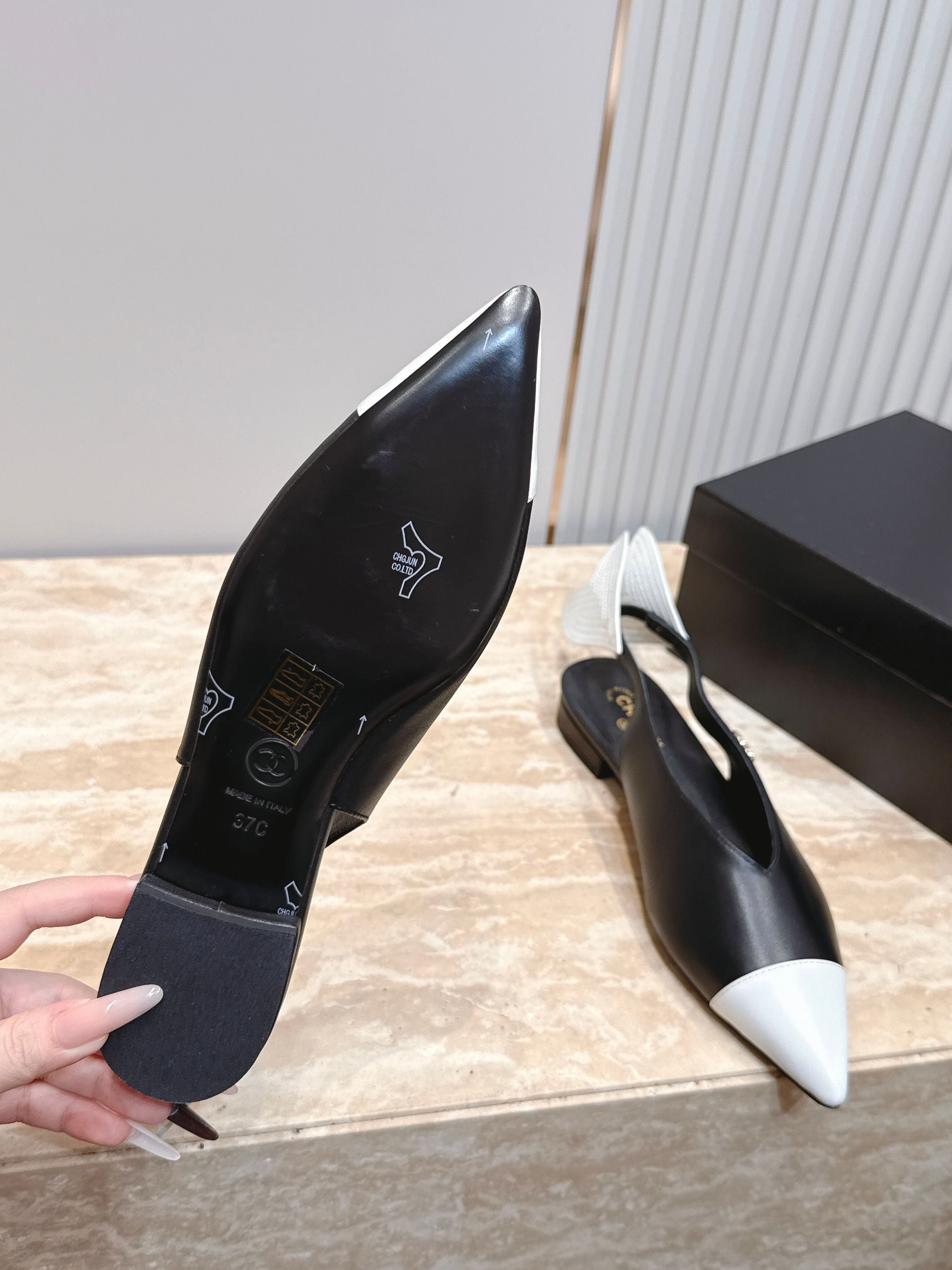 Channel 2026 Slingback 20mm Calfskin 898976