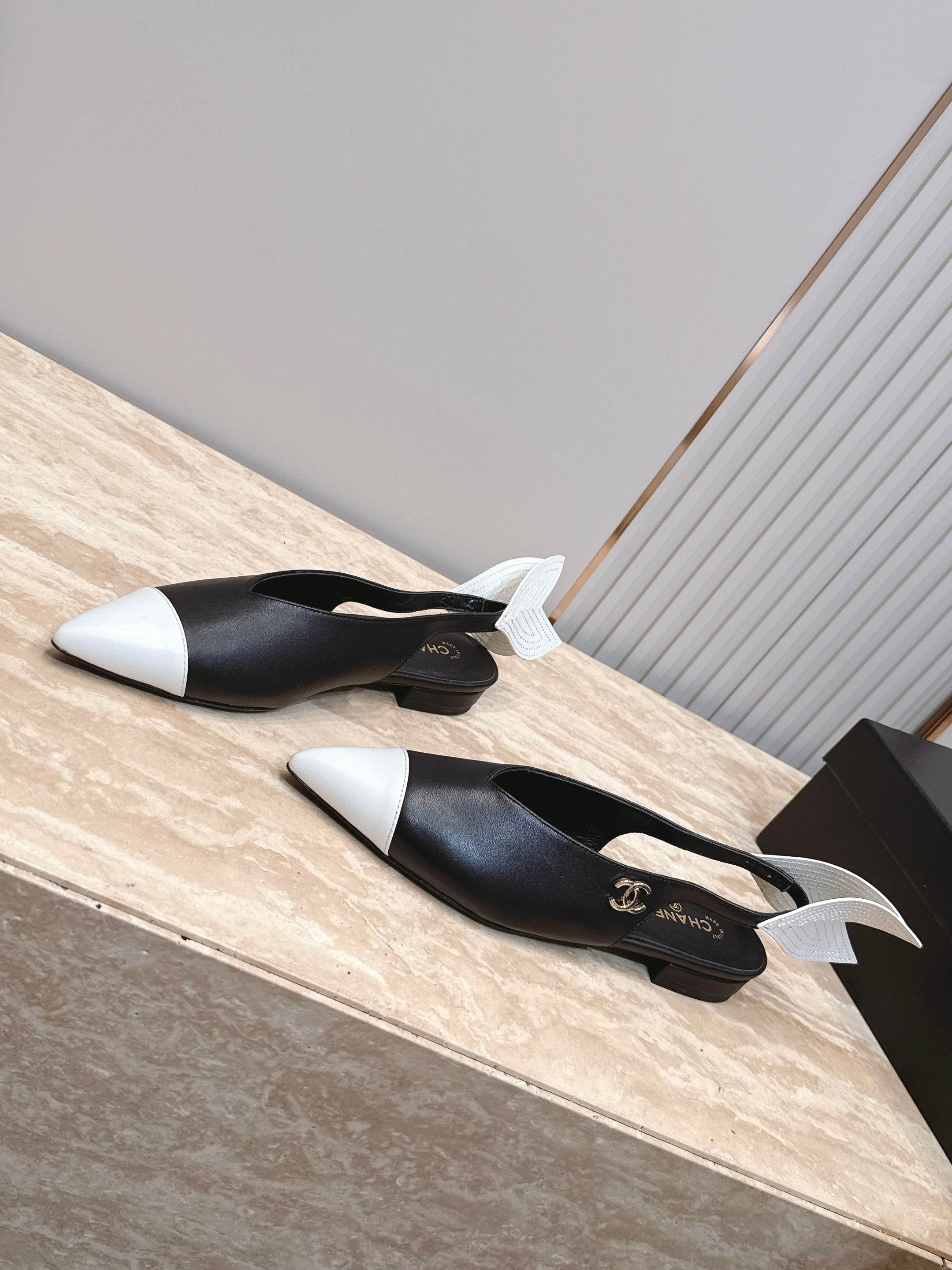Channel 2026 Slingback 20mm Calfskin 898976