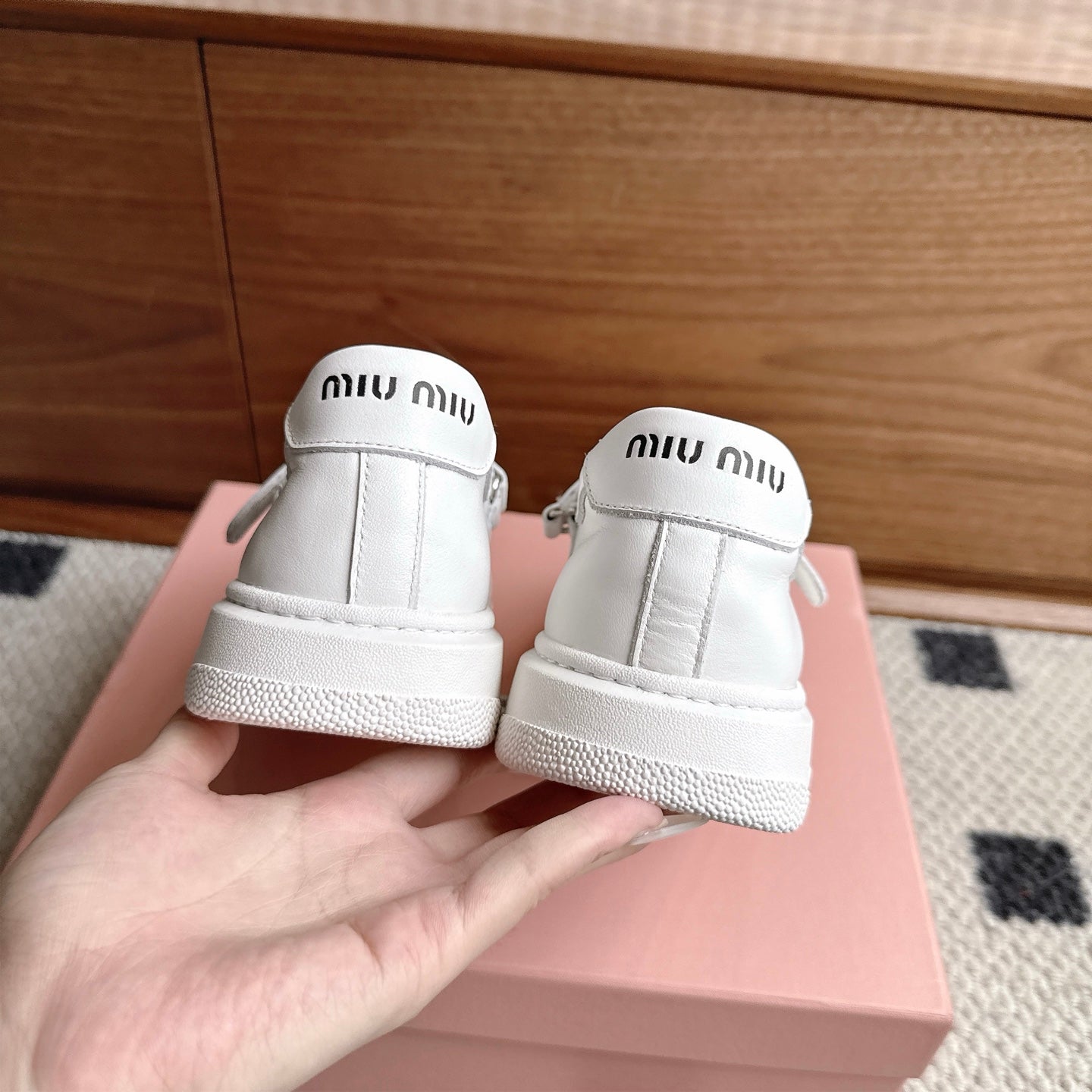 Miumiu 2026 Velcro Flat Sneakers Leather 924596