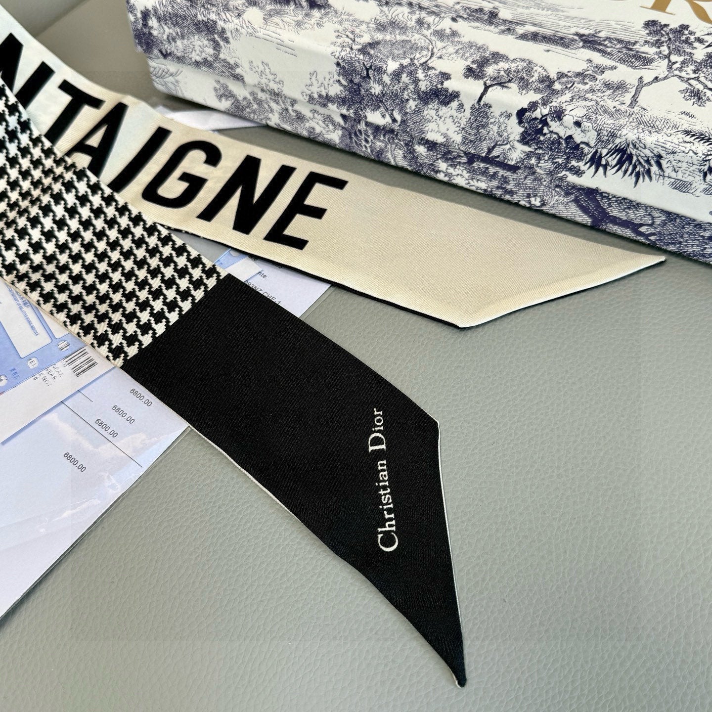 CD Twilly Mini Scarf 105cm Beige Black Mulberry Silk 909398