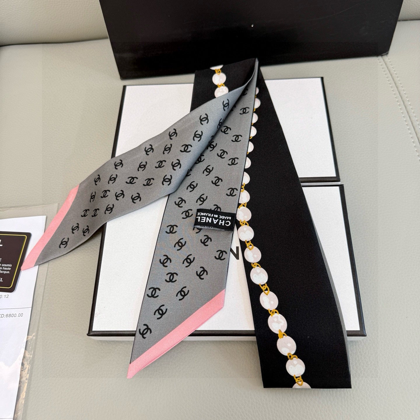 CC  Twilly Mini Star 120cm Gray Black Mulberry Silk 935262