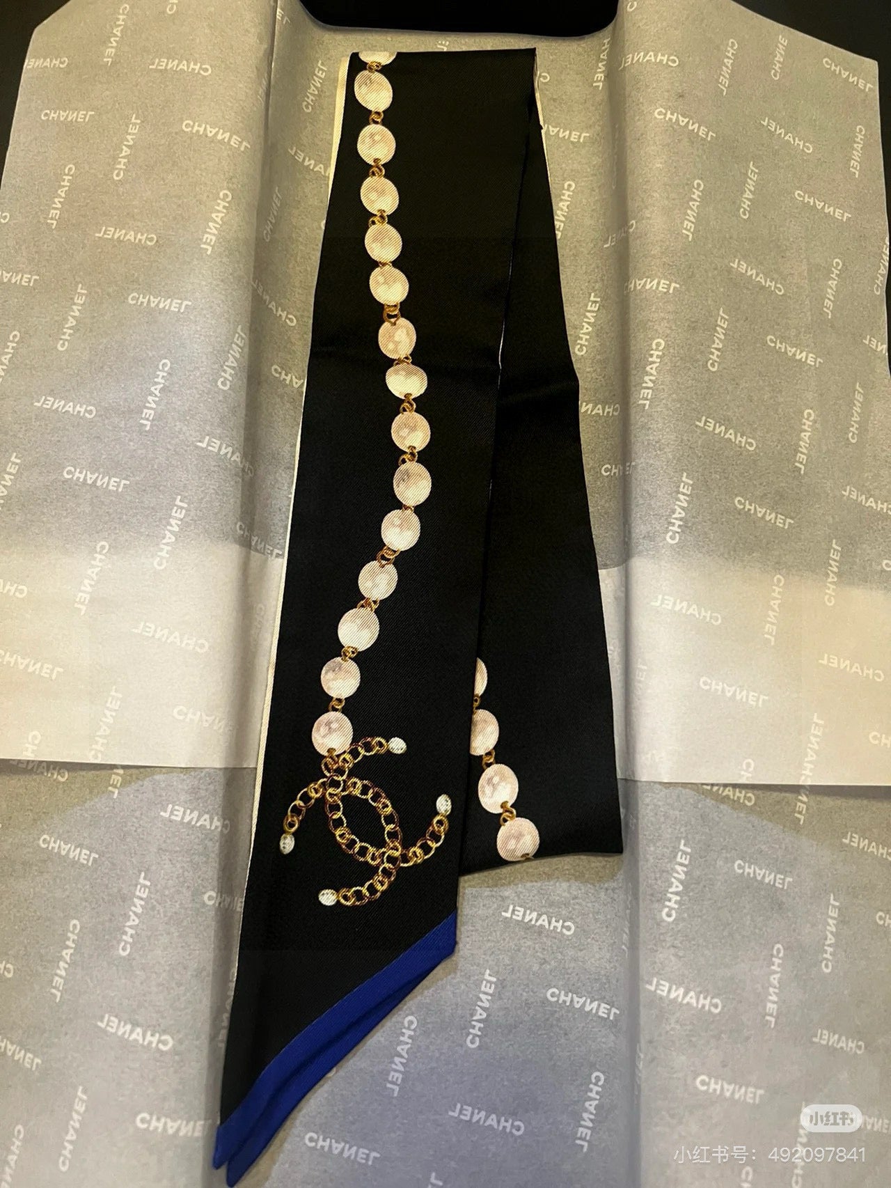 CC  Twilly Mini Star 120cm Gray Black Mulberry Silk 935262