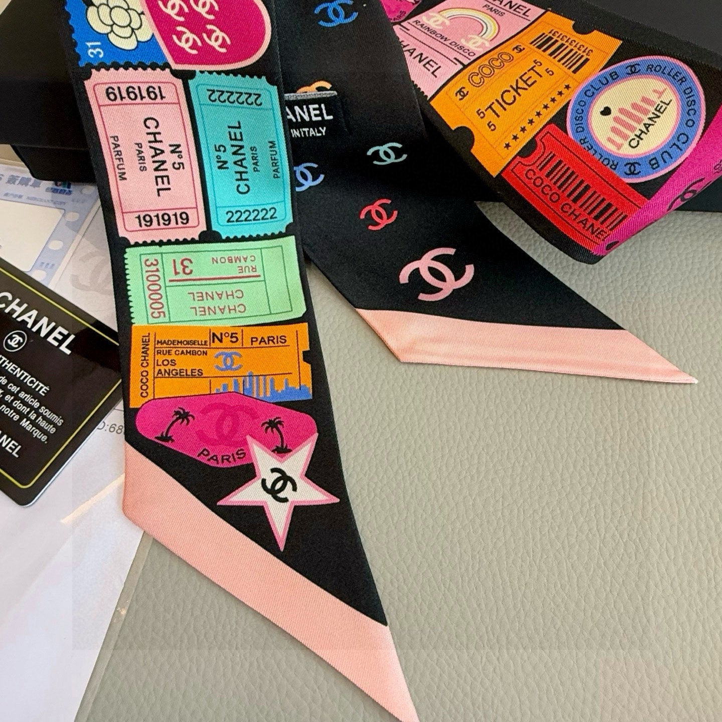 CC  Twilly Mini Star 120cm Multicolor Mulberry Silk 941932