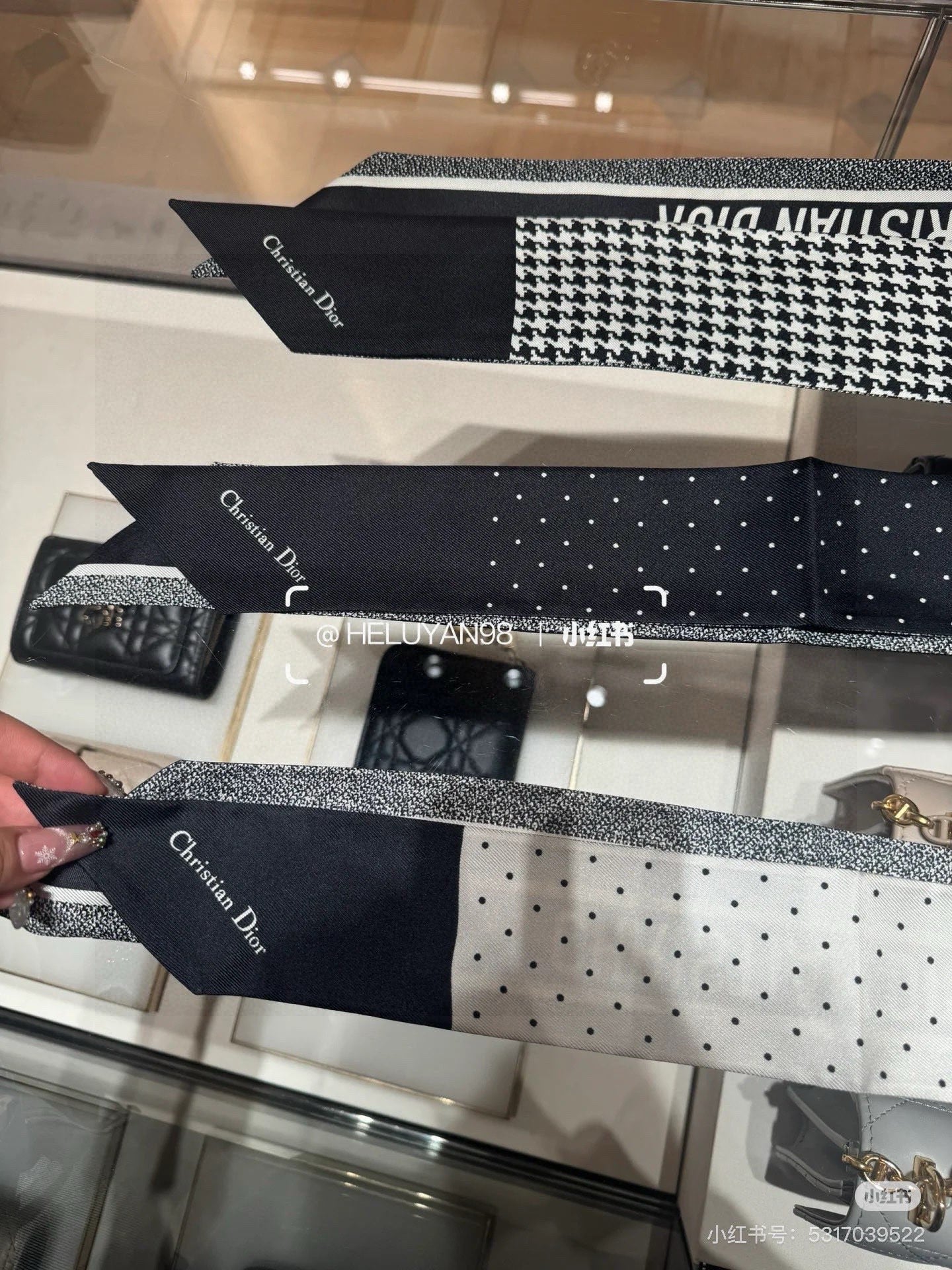 CD Twilly Mini Scarf 105cm Black Mulberry Silk 957049