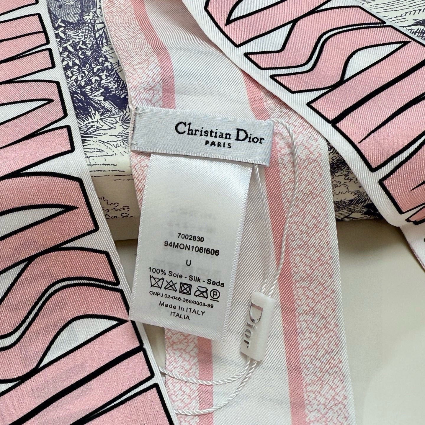 CD Twilly Mini Scarf 105cm Light Pink Mulberry Silk 957053