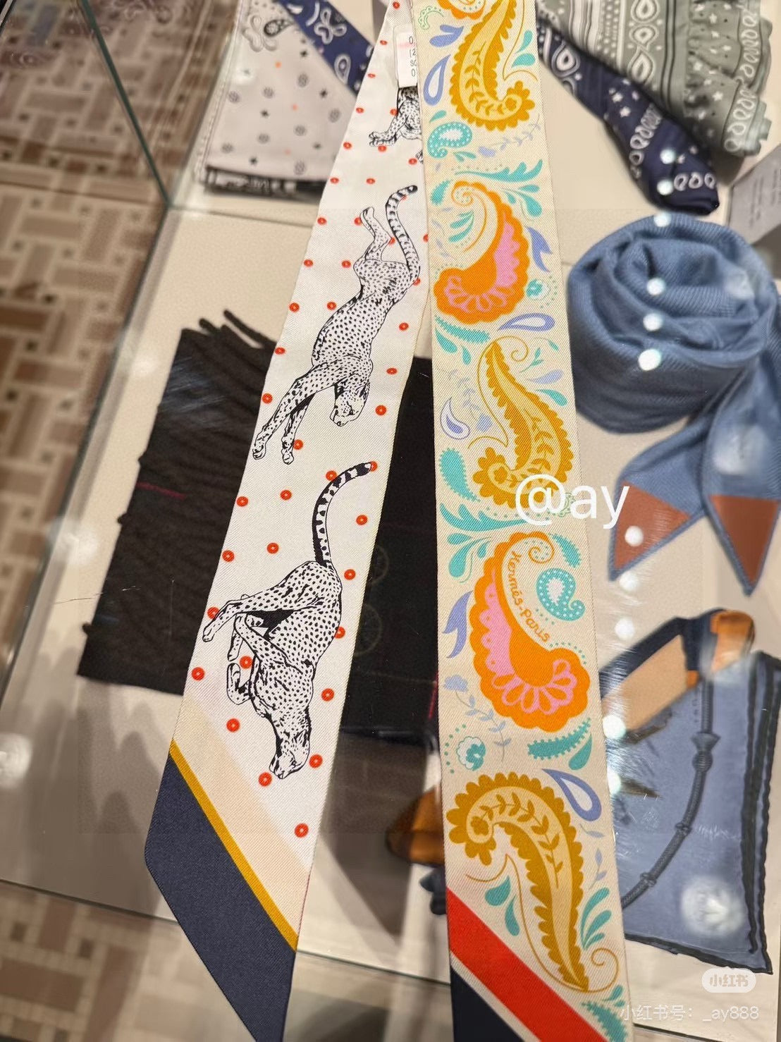 HM Twilly Mini Scarf 86CM Beige Blue Mulberry Silk 965635