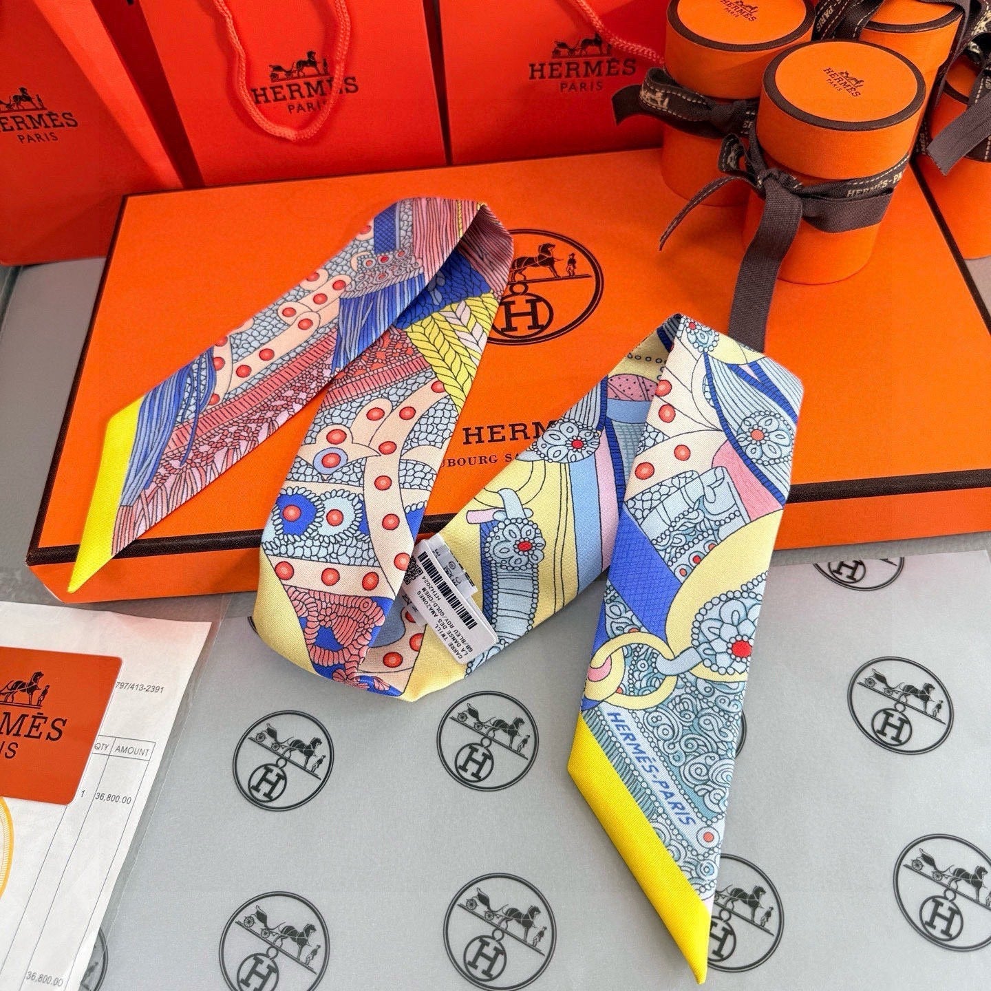 HM Twilly Mini Scarf 86CM Yellow Blue Mulberry Silk 965637