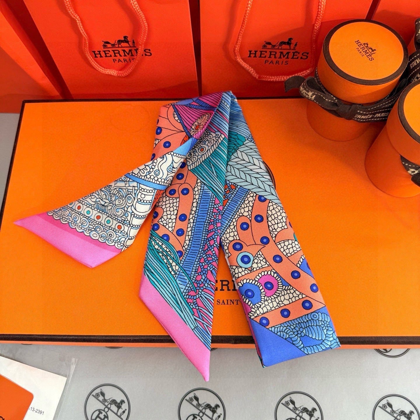 HM Twilly Mini Scarf 86CM Pink Blue Mulberry Silk 965638