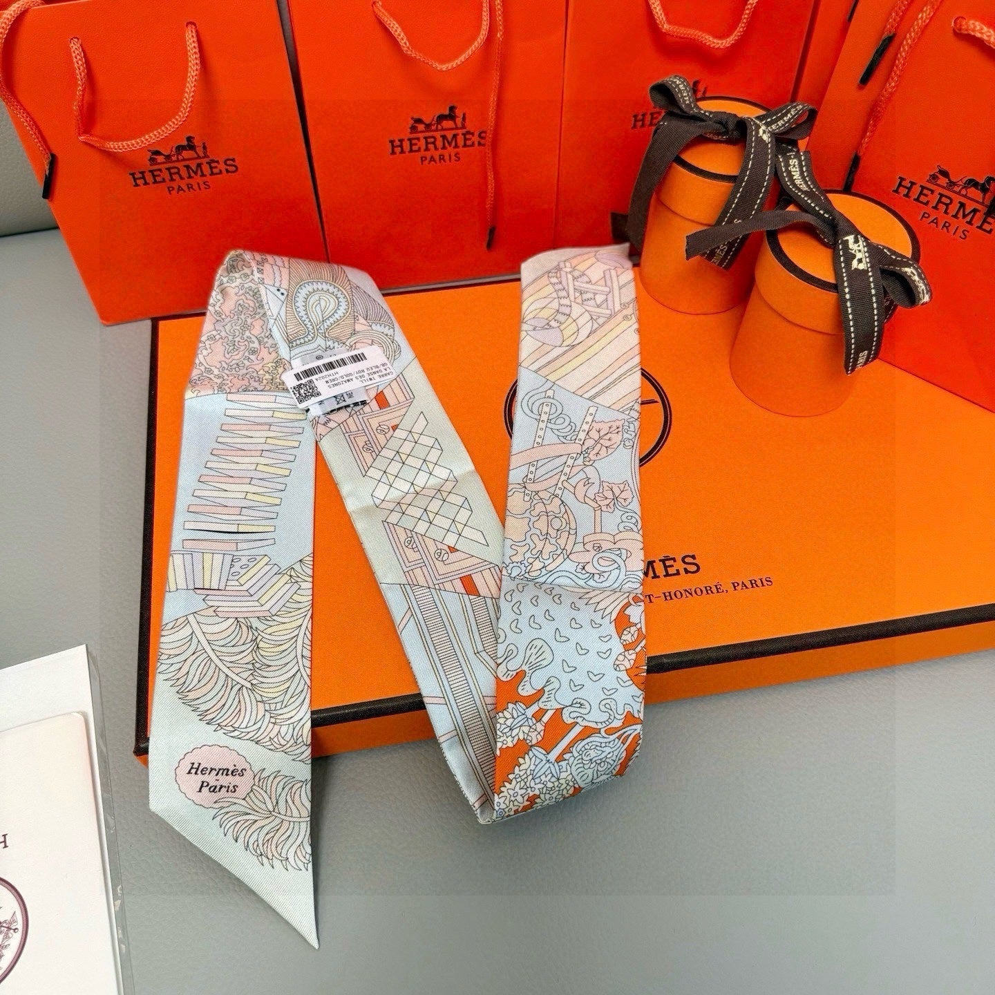 HM Twilly Mini Scarf 86CM Baby Blue Mulberry Silk 969052