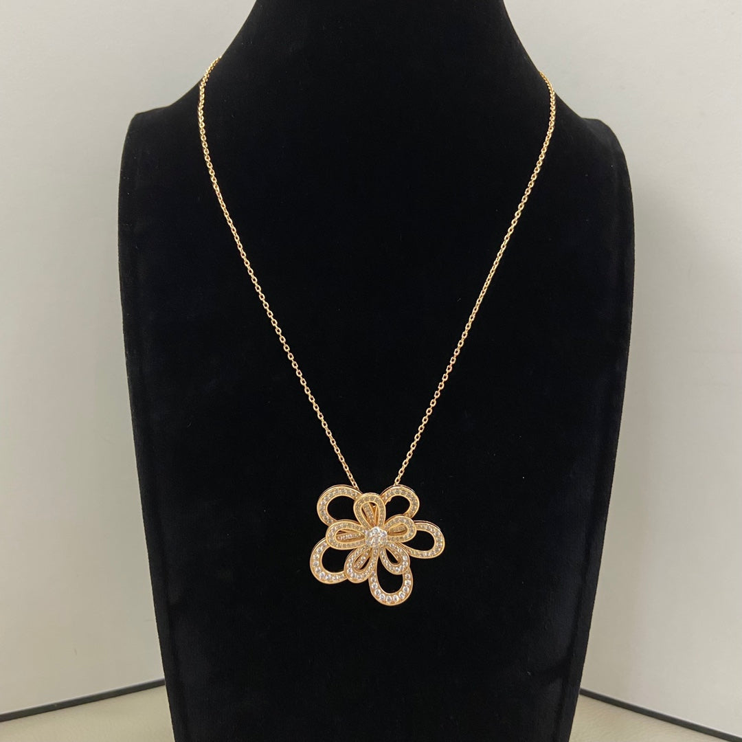VCA Double Flower Necklace Pendant Full Diamond